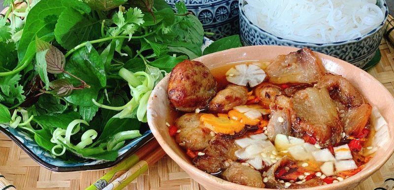 Hướng dẫn cho người nước ngoài lần đầu đến Hà Nội